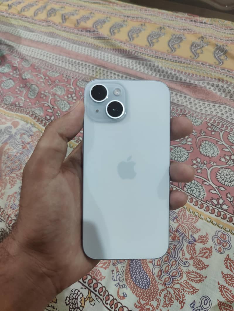 Apple iPhone 15 0