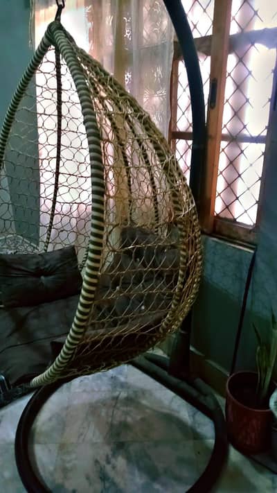 Single Seater Hanging Egg Swing Chair For Sale