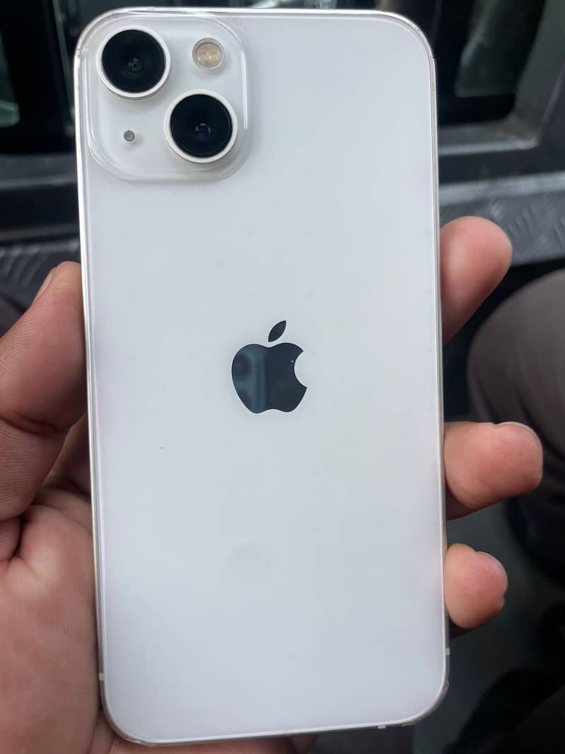Apple iPhone 13 0