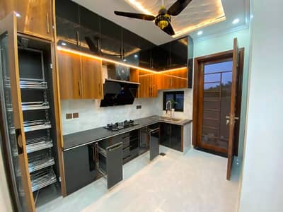 5 Marla Ideal Location House For Rent In Park view city