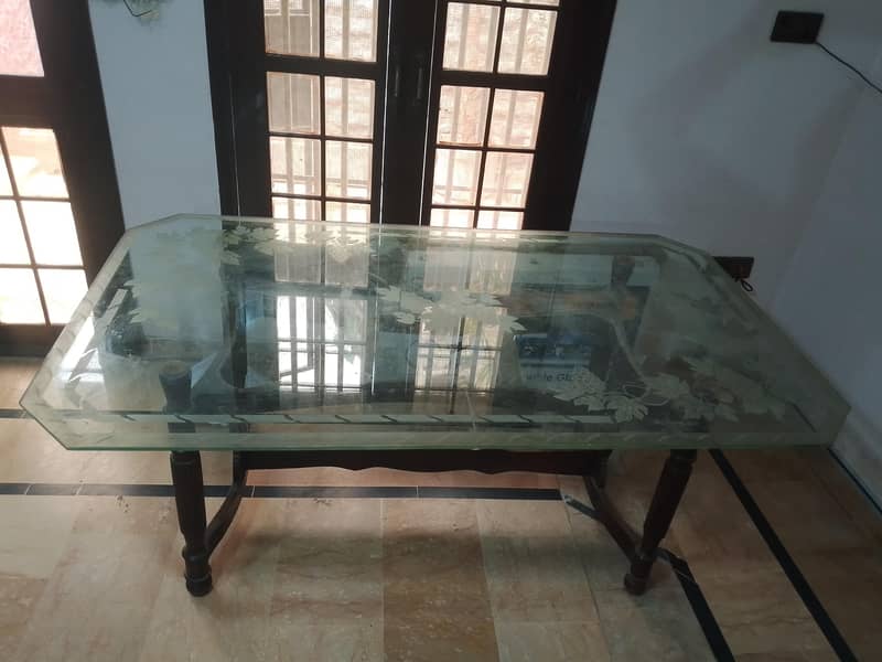 used dinning table 0