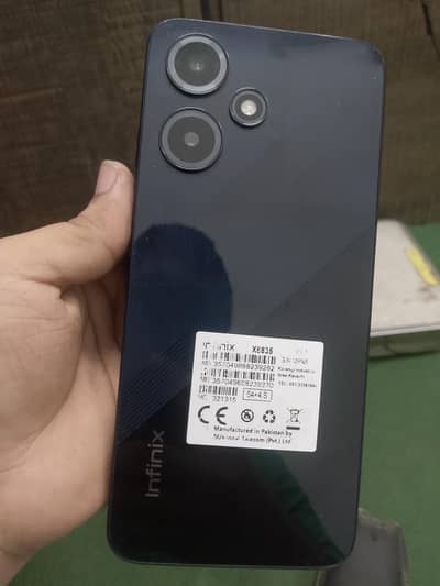 Infinix Hot 30 Play