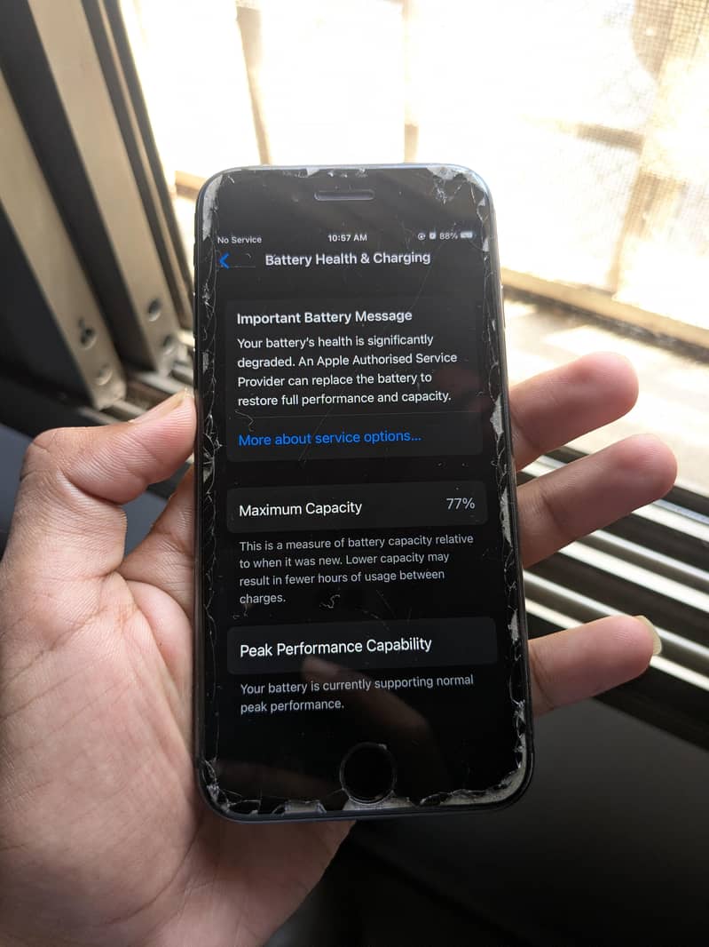 Apple iPhone 8 condition 10/10 7