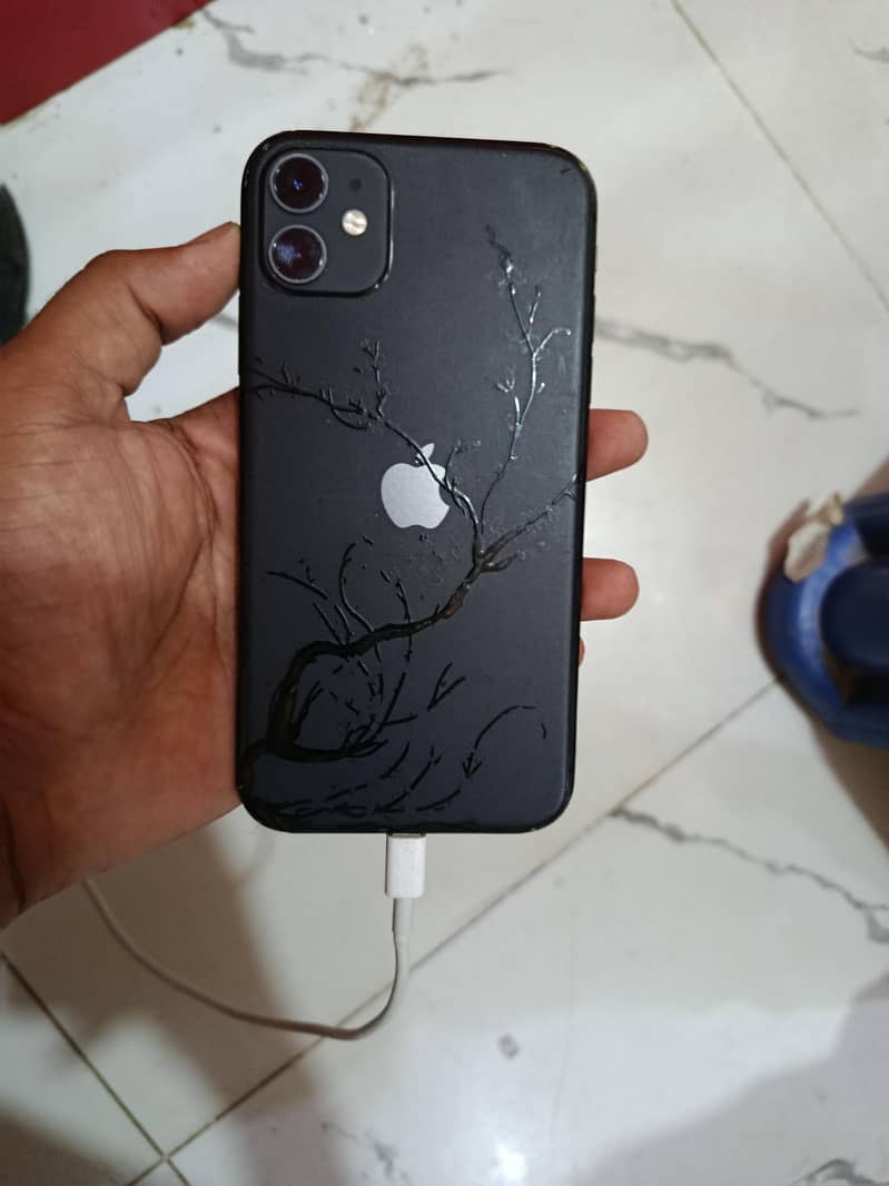 Apple iPhone 11 0