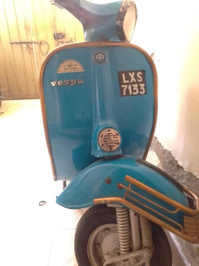 03014428069 vespa scooter good condition restore