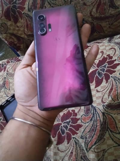 Motorola Edge plus