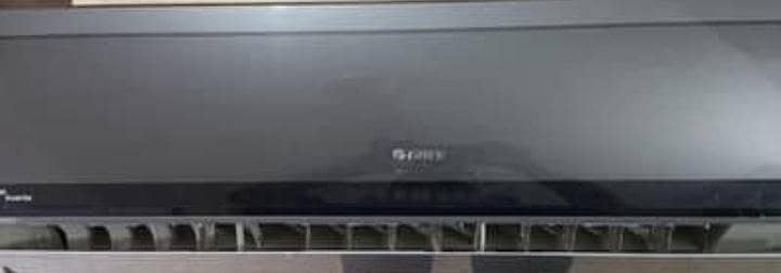 Gree 1.5 Ton Inverter AC for Sale