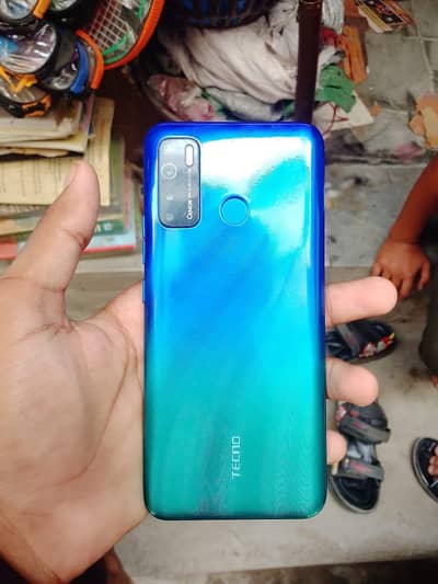 Tecno CAMON 15