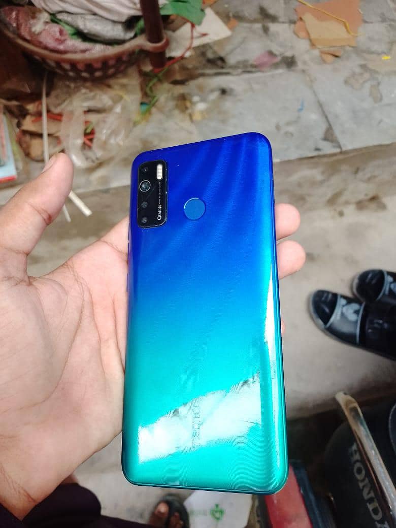 Tecno CAMON 15 2
