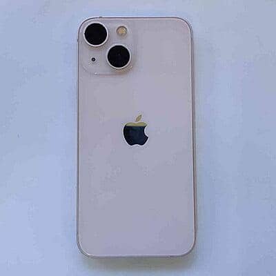 Apple iPhone 13