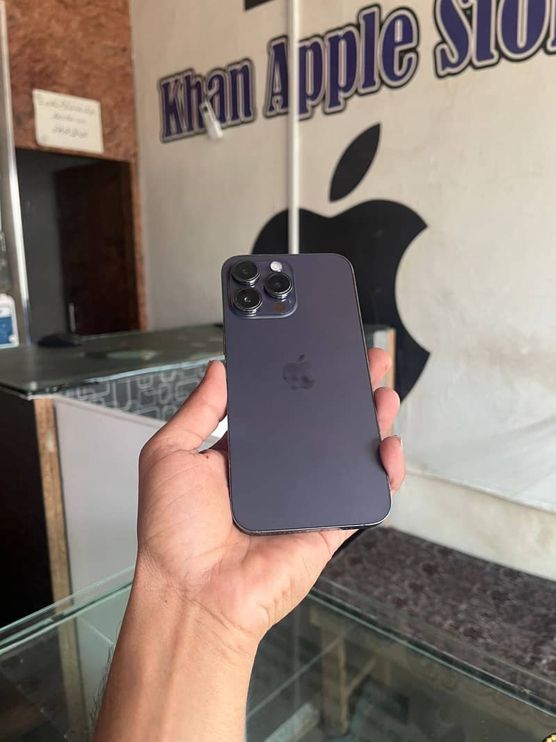 Apple iPhone 14 Pro Max 0