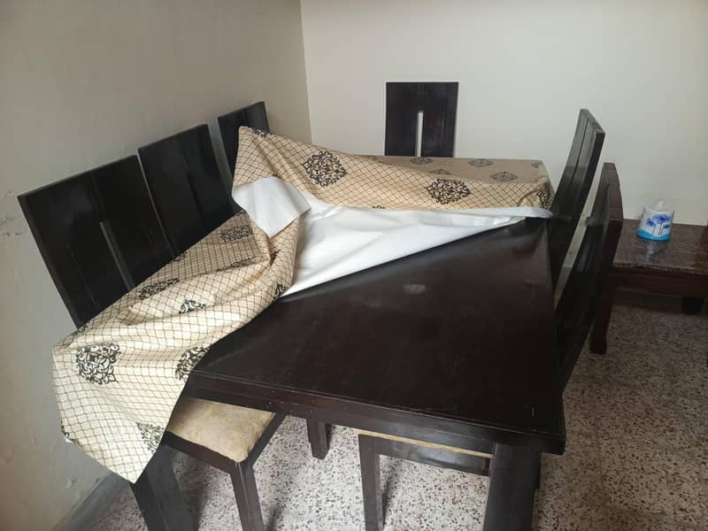 6-Seater Dining Table Set 1