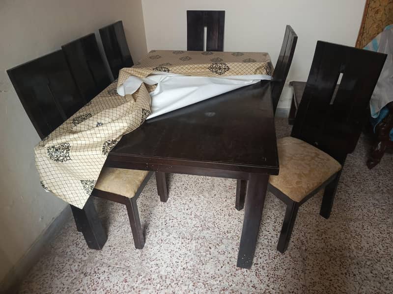 6-Seater Dining Table Set 4