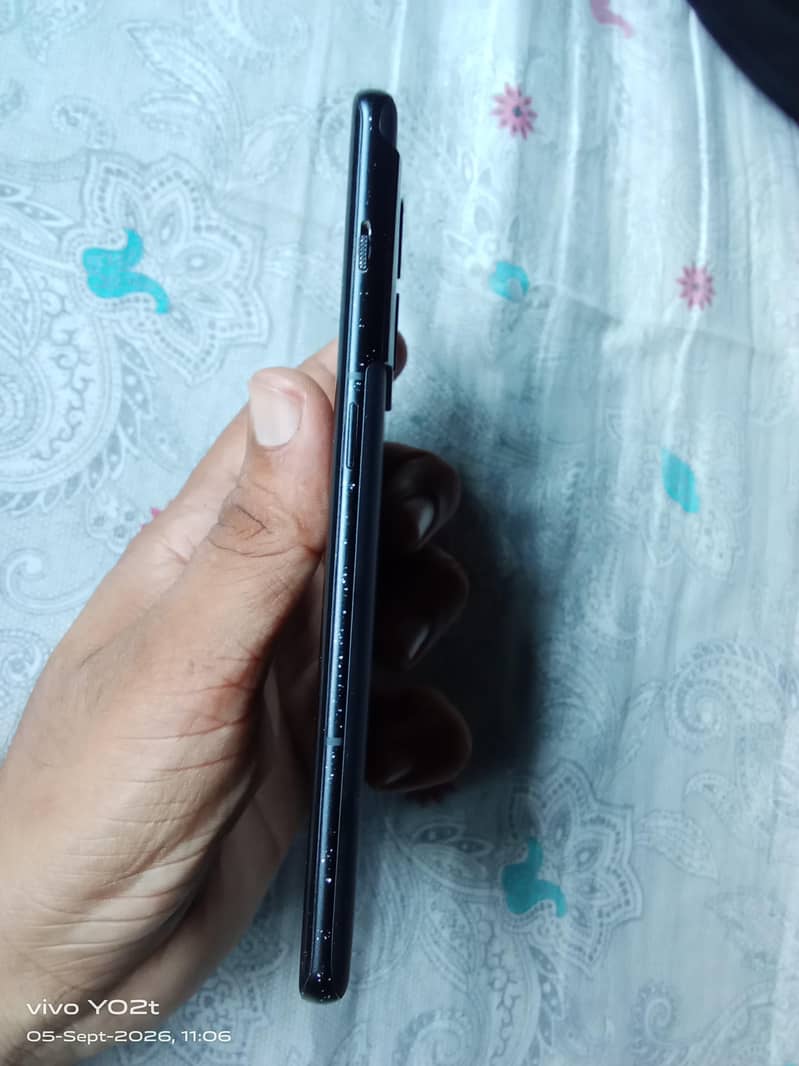One Plus 10 Pro 6