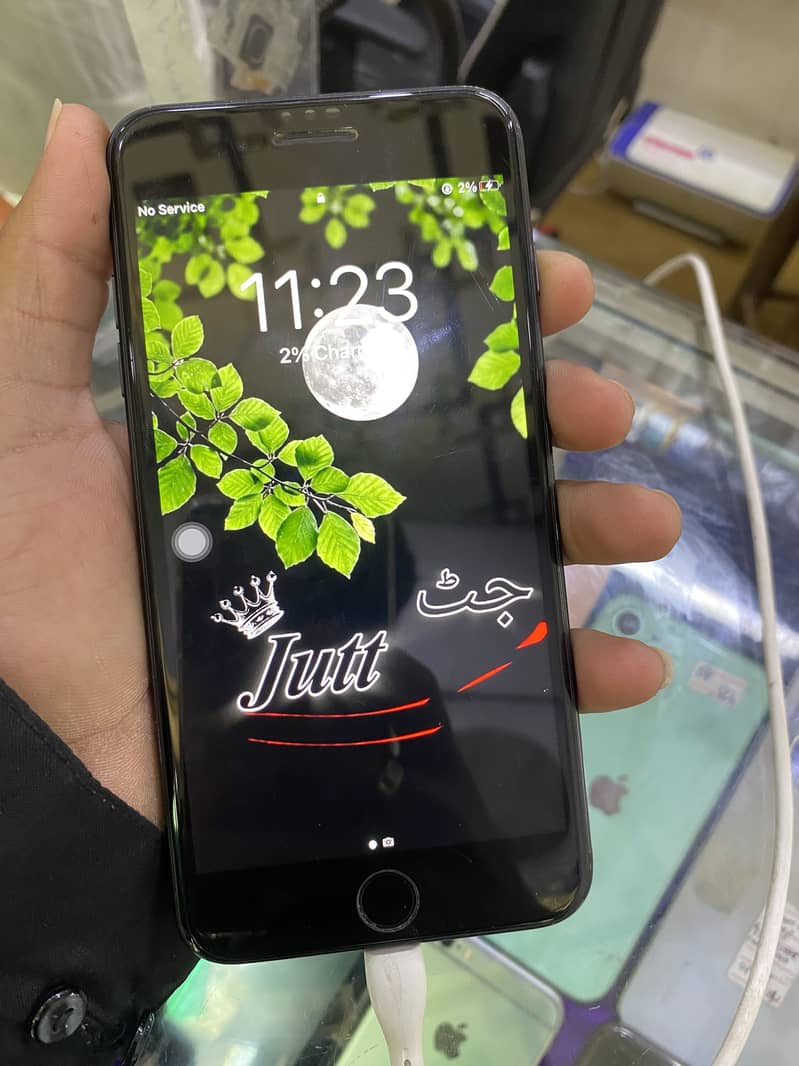 Apple iPhone 7 Plus 3