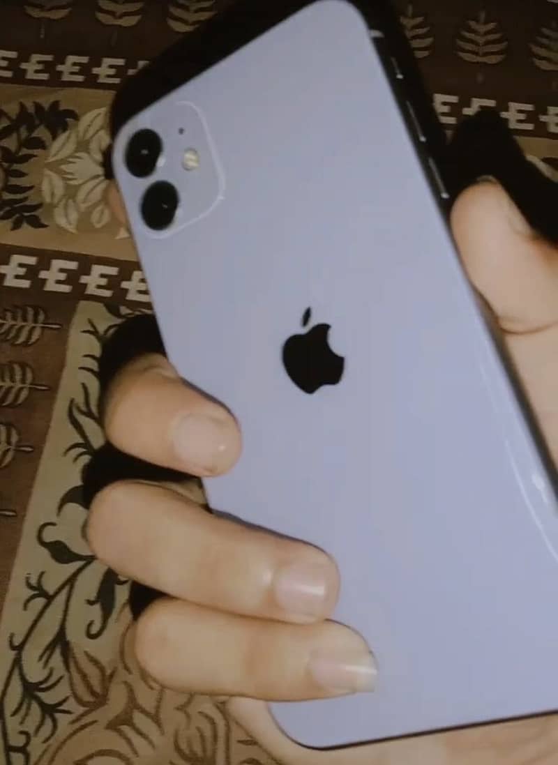Apple iPhone 11 2
