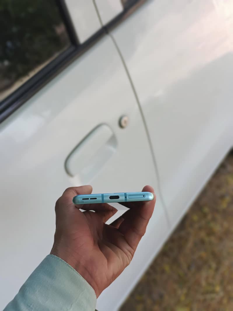 OnePlus 8 8/128 3