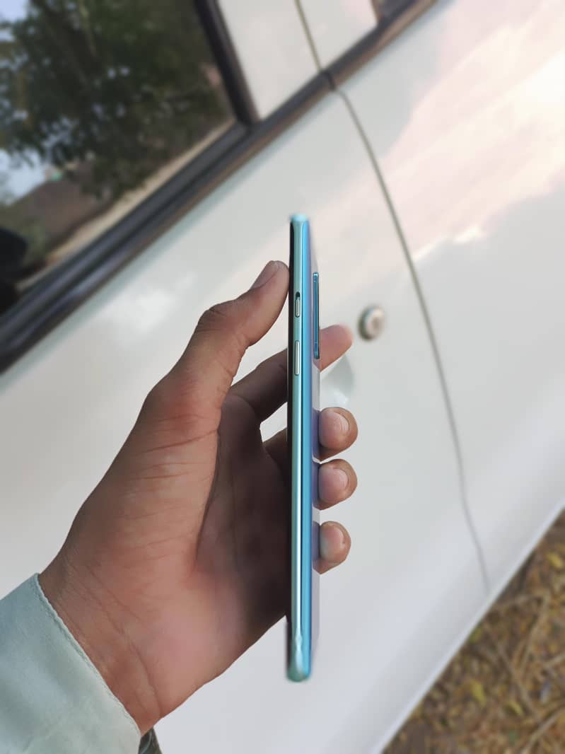 OnePlus 8 8/128 5