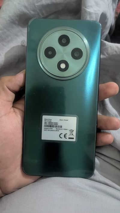 OPPO Reno 12 F