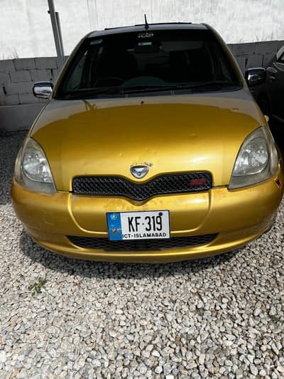 Vitz Yaris 2000