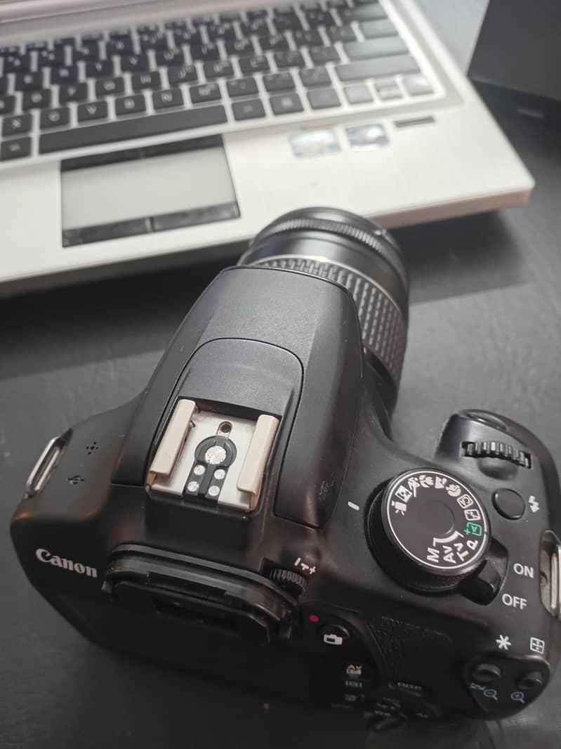 canon EOS 1200D 1