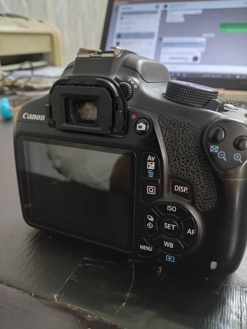 canon EOS 1200D 2