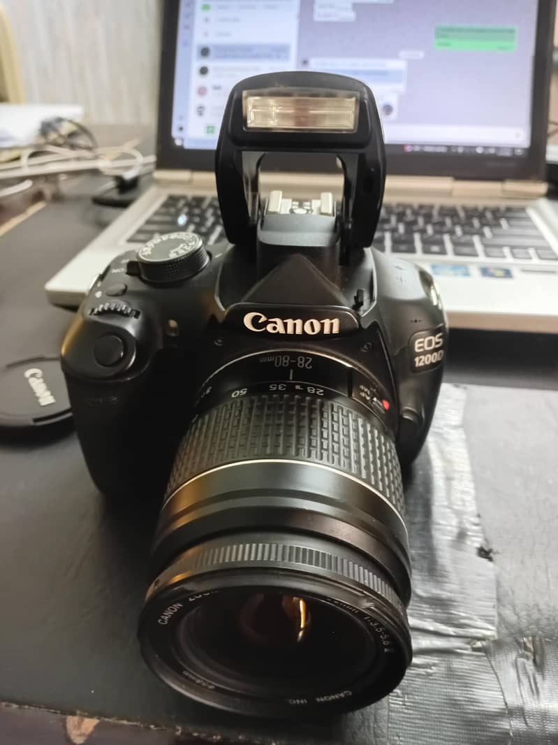 canon EOS 1200D 4