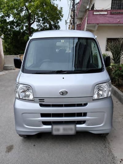 Daihatsu Hijet 2013