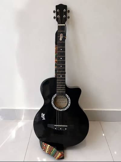 Olive tree guitar black