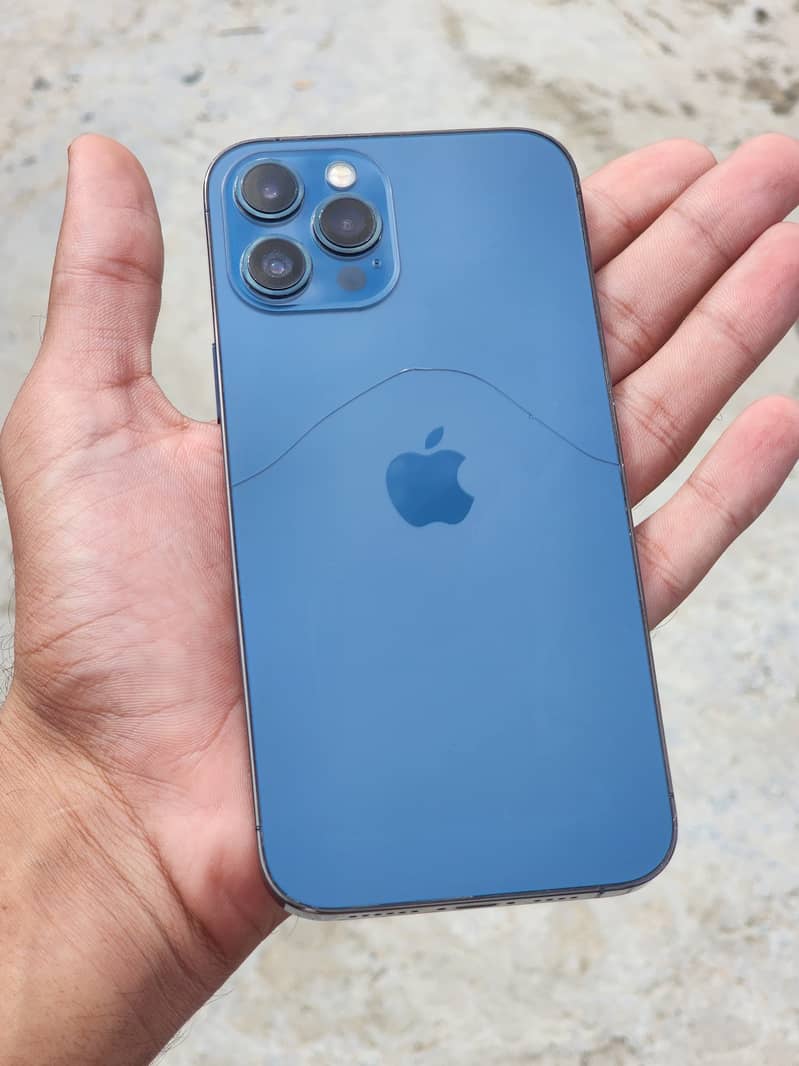 iPhone 12 Pro Max 3