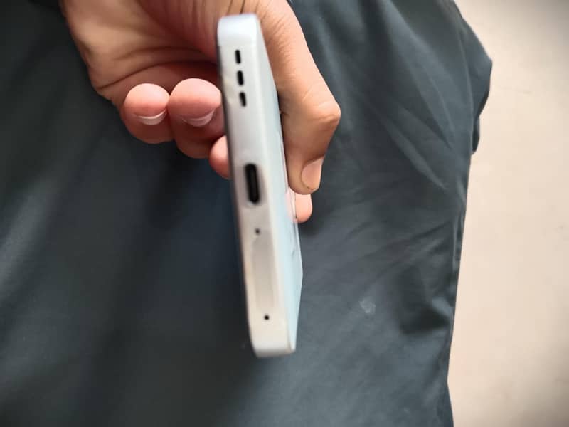 OPPO A6s pro 4