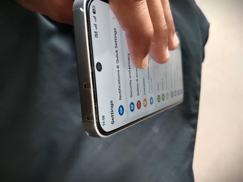 OPPO A6s pro 5