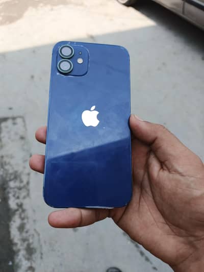 Apple iPhone 12