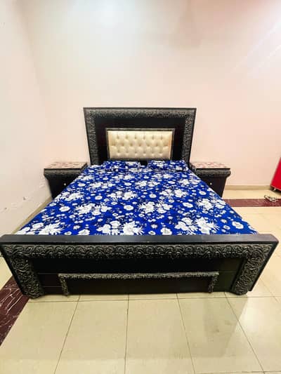 king size bed