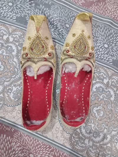 7 nmbr khussa for dulha