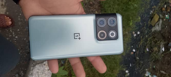 One Plus 10T 5G