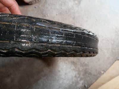 CD 70 tyre