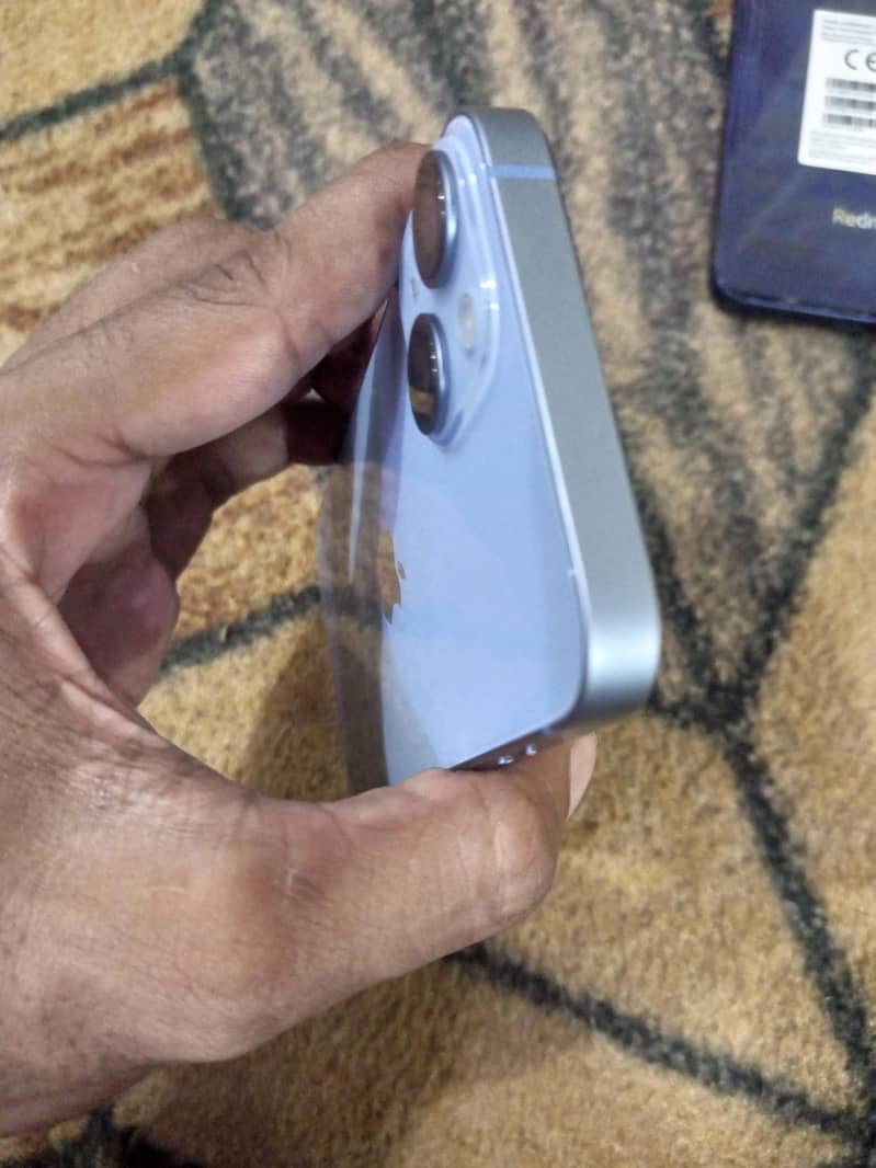 Apple iPhone 14 4