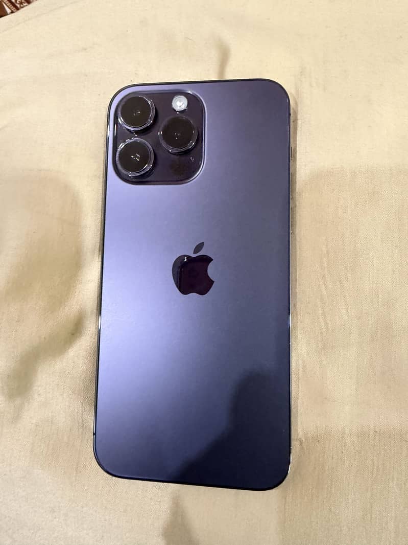 Apple iPhone 14 Pro Max 3