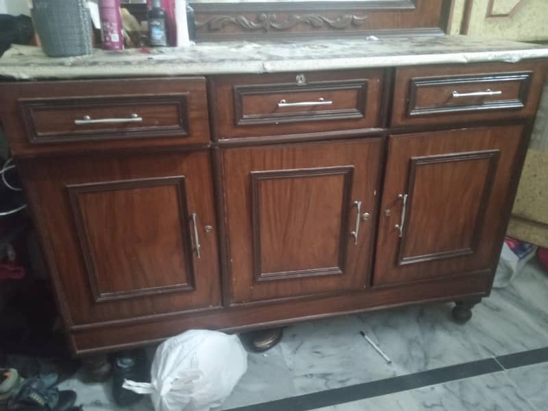 dressing table 1