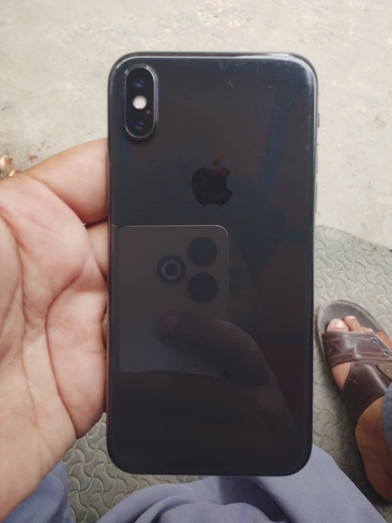 Apple iPhone X 0