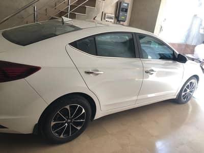 Hyundai Elantra GLS 2022  Model