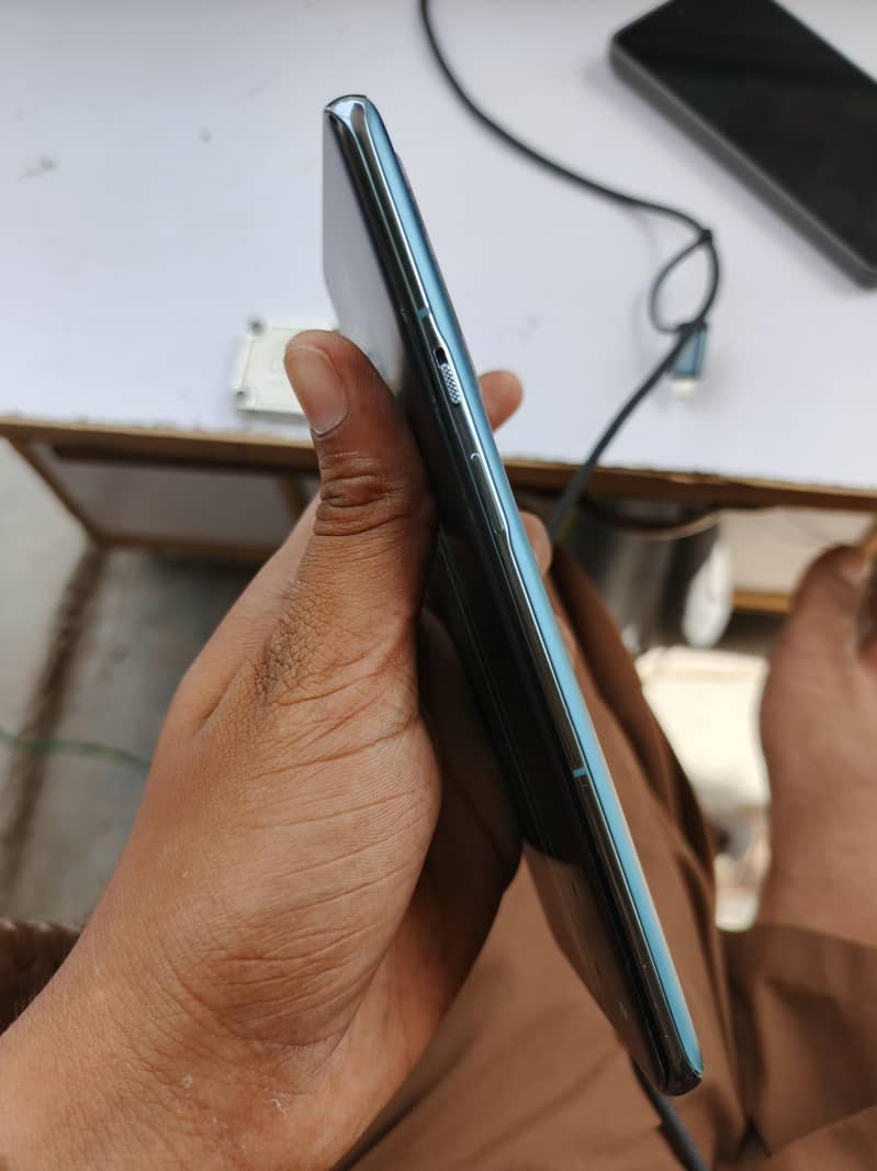 One Plus 9 Pro 3