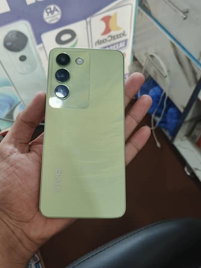 Vivo Y100