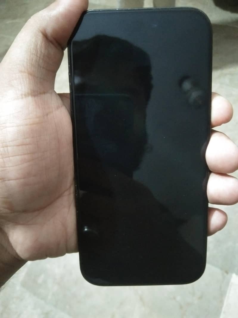 Apple iPhone 14 Pro 3