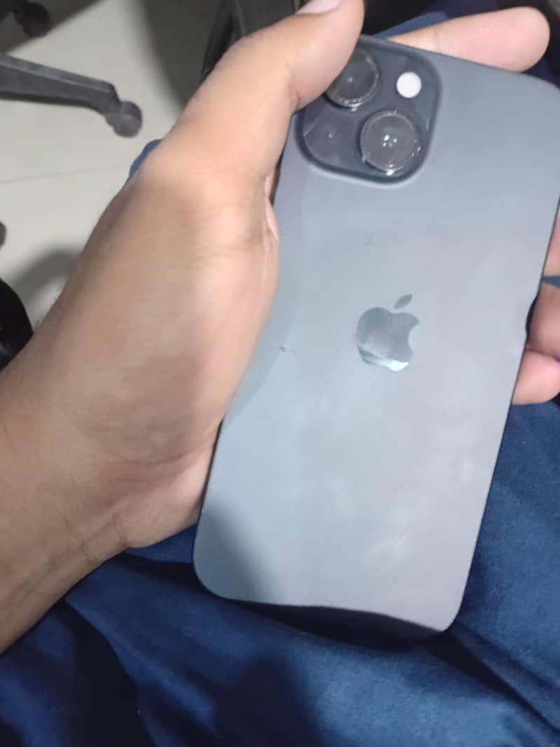 Apple iPhone 15 1