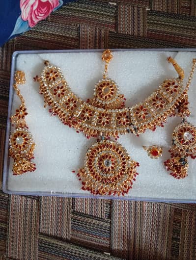 artificial jewellery set