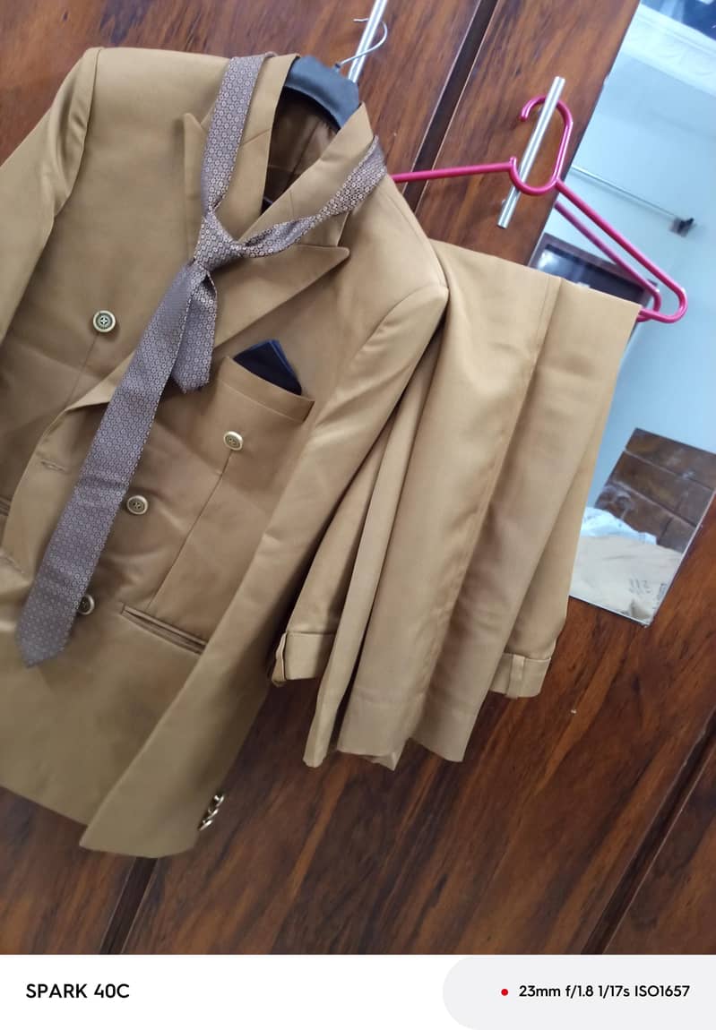 pent coat. 0
