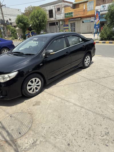 Toyota Corolla XLI 2012 to covert gli own name urgent sale
