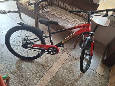 Red & Black Mountain Bicycle / Sports Cycle with Disc Brakes